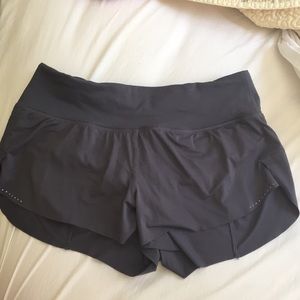 Lululemon shorts NEW